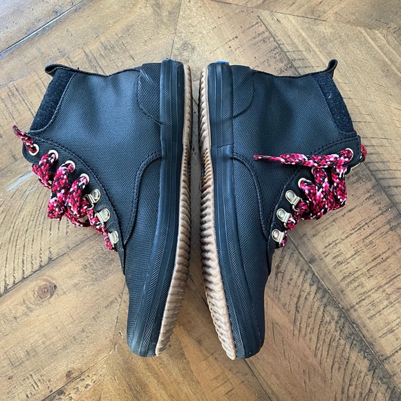 Keds Scout Boot III Size 6 Black with red laces Excellent condition - Picture 7 of 9